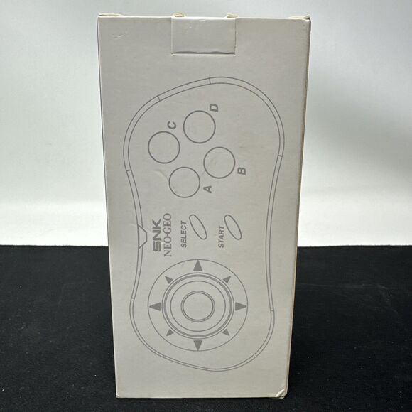NeoGeo Mini Pad White SNK 40th Anniversary Controller for Mini & Pro New Sealed - Picture 3 of 5